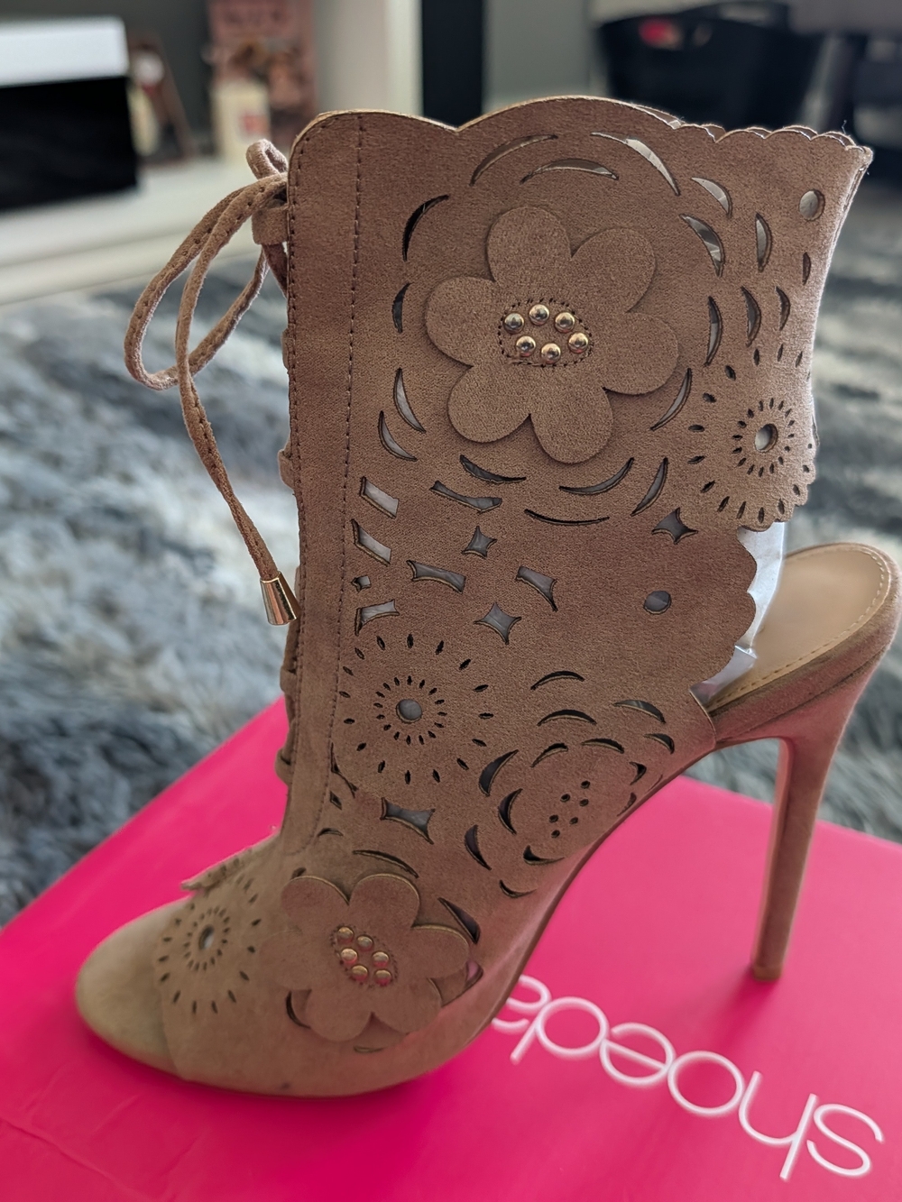 Suede Cutout Floral Lace-Up High Heel Bootie - Taupe
